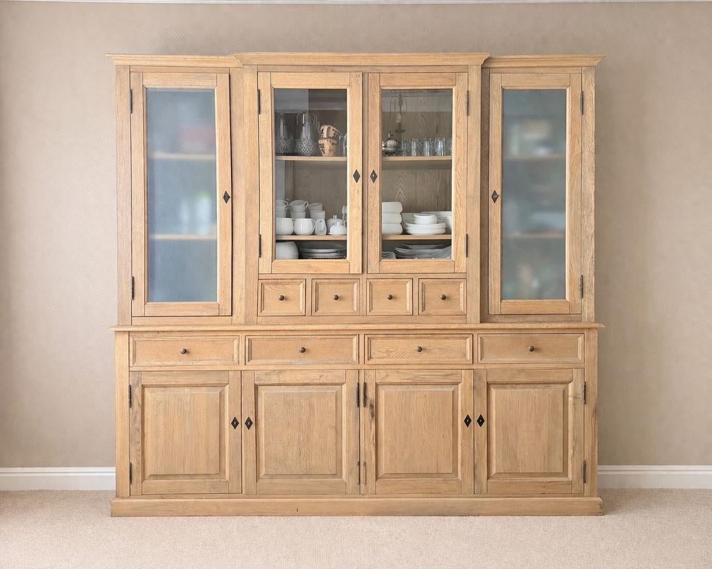Massief eiken landelijke buffetkast, Huis en Inrichting, Ophalen of Verzenden