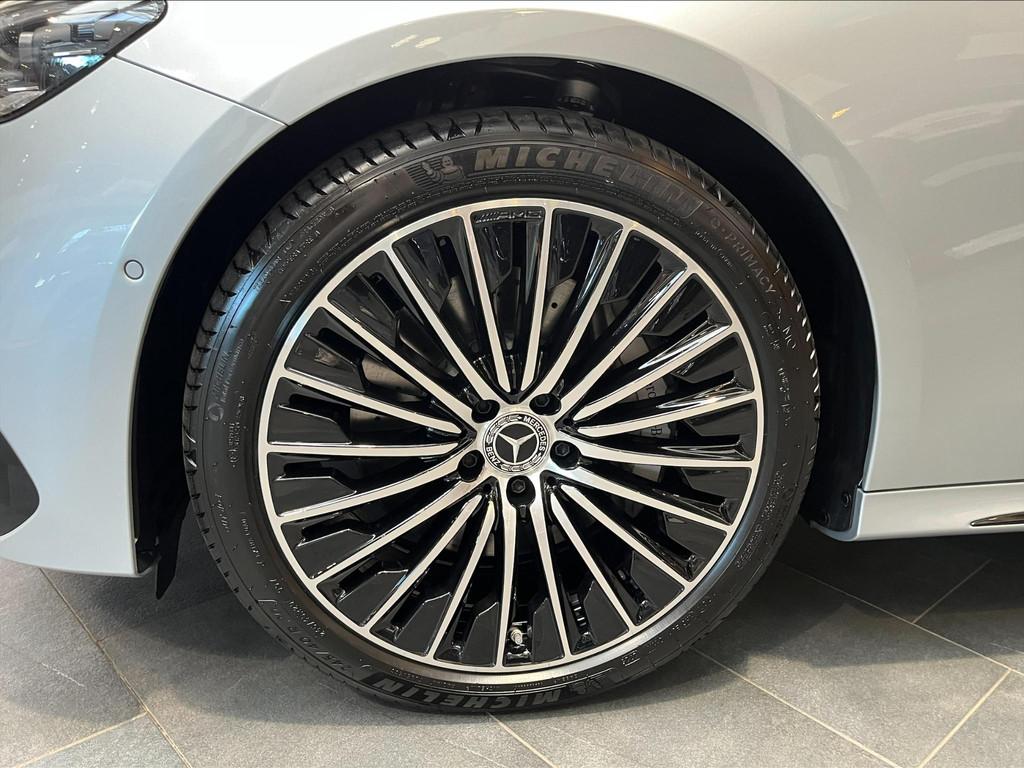 Mercedes-Benz E-klasse E 300 e Star Edition Nieuwe wagen, Auto's, Mercedes-Benz, Automaat, 4 deurs, Plug-in hybride, Nieuw