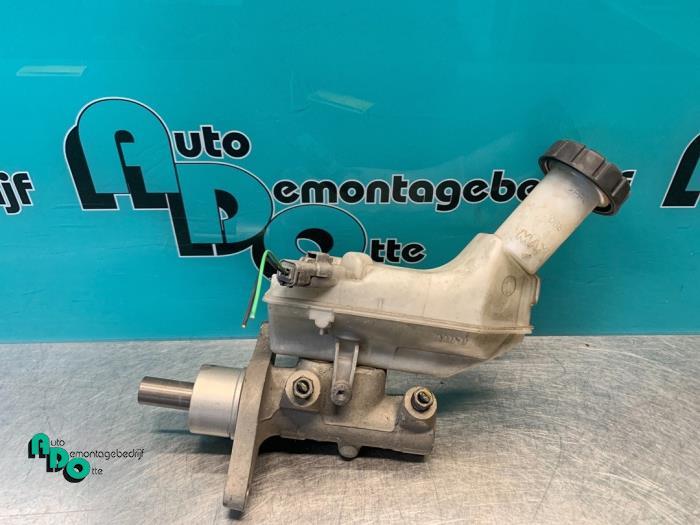 Hoofdremcilinder van een Renault Clio (Clio 3 06-), Gebruikt, -, Renault, -