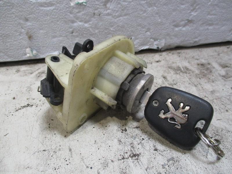 CILINDERSLOT ACHTER Peugeot 206 CC (2D) (01-2000/12-2007), Gebruikt, Achter, Peugeot