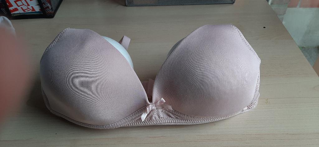 Lichtroze BH 80B, Kleding | Dames, Ondergoed en Lingerie, C&A, Ophalen, Roze, BH
