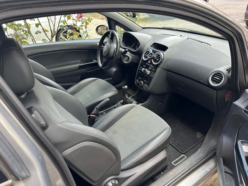 Opel corsa d 2011 1.2i euro5 1850€ zo meenemen, Auto's, Euro 5, Handgeschakeld, Particulier, Corsa
