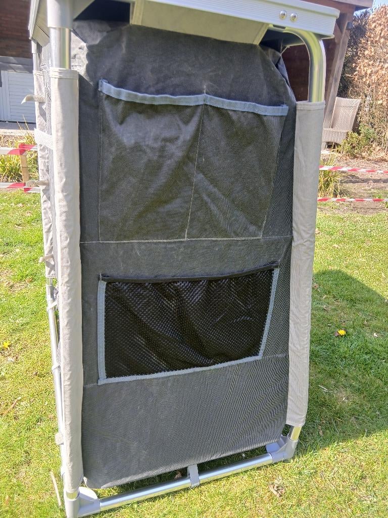 Camping kastje, Caravans en Kamperen, Ophalen, Zo goed als nieuw, Campingkast