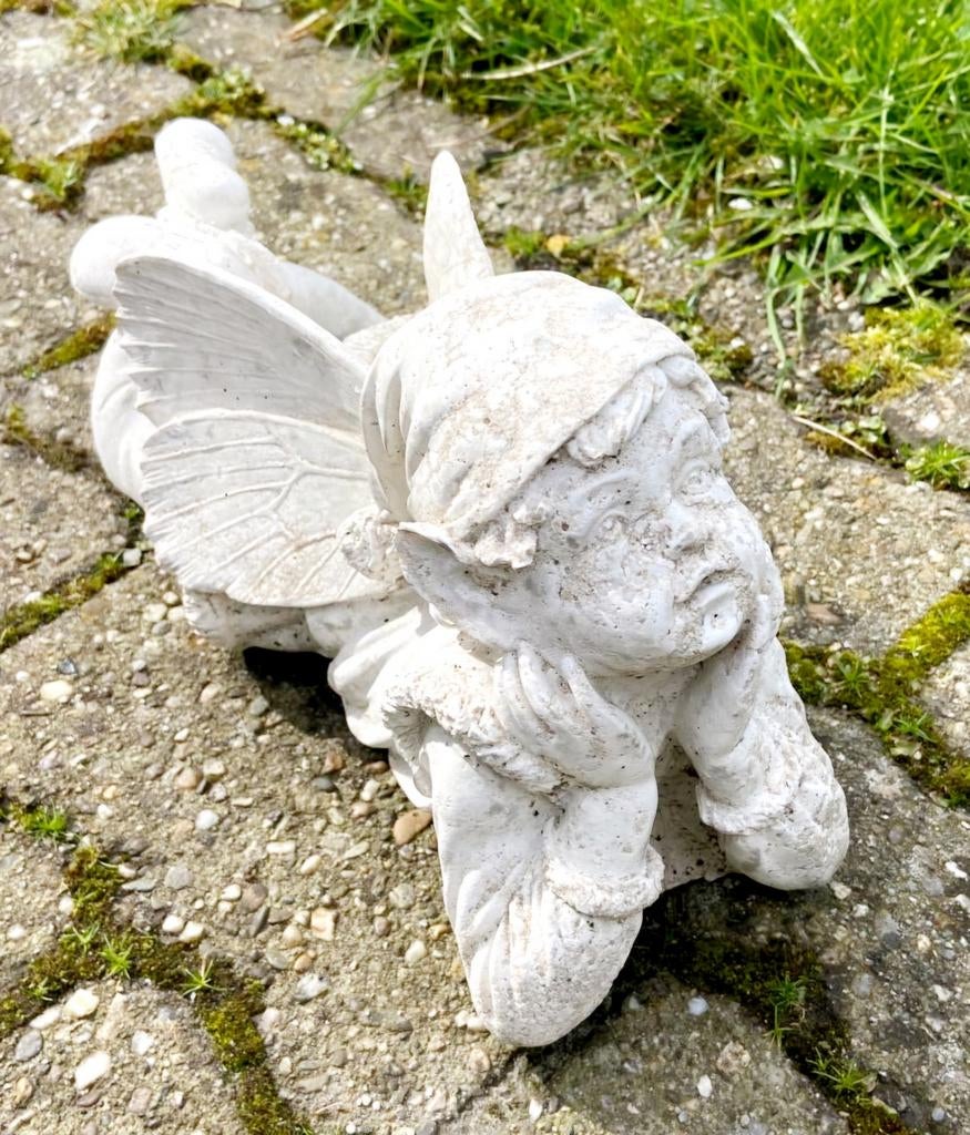 Tuinbeeld Betonnen tuin elfje, Ophalen