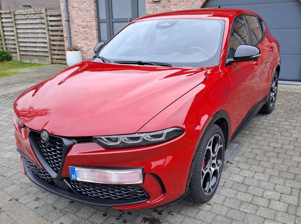 Alfa Romeo Tonale VELOCE 160pk Hybrid, garantie tot Okt 2030, Auto's, Alfa Romeo, Particulier, Tonale, 360° camera, ABS, Achteruitrijcamera