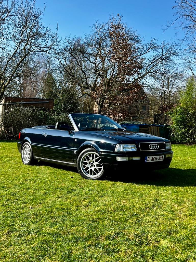 Audi cabrio Belgische auto 83.000km. ALS NIEUW!, Auto's, Audi, Cabriolet, 2300 cc, Leder, Bedrijf