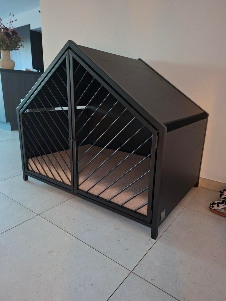 Homie  doghouses luxebench, Dieren en Toebehoren, Ophalen