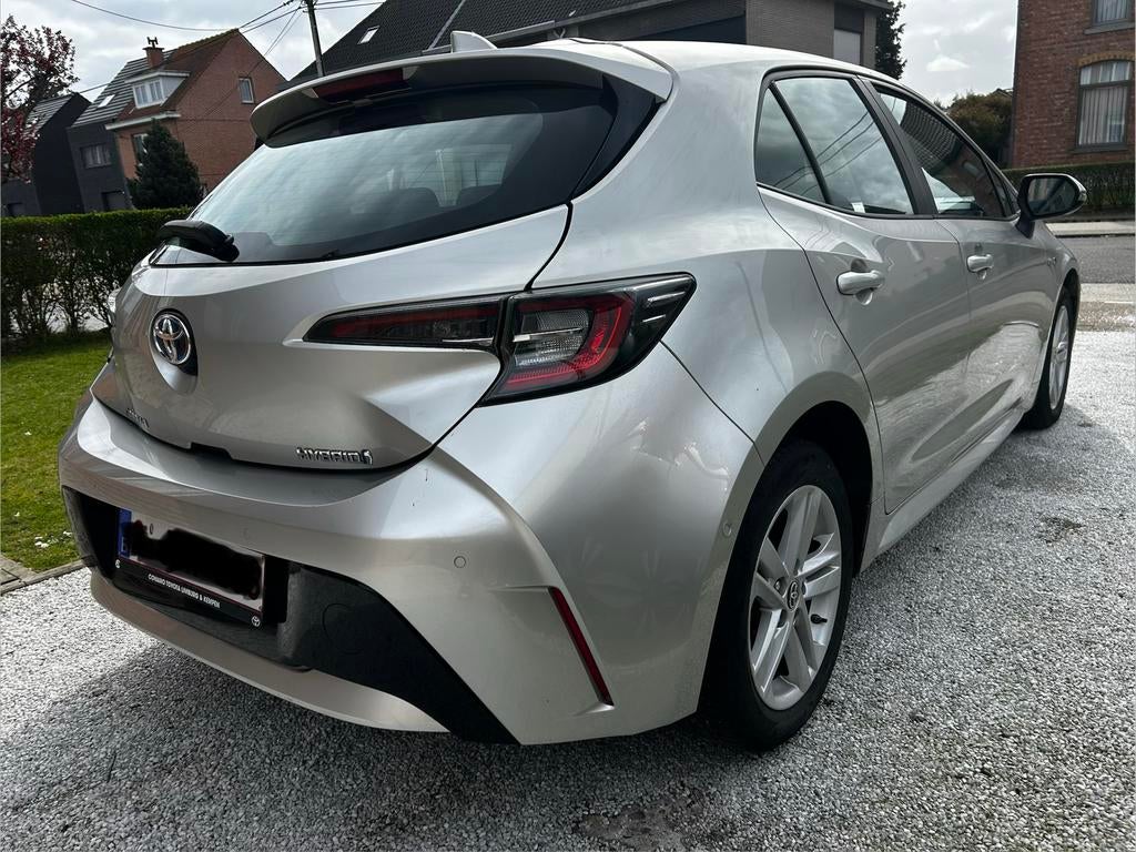 Toyota Corolla hybride 65 000 km garantie 4 ans, Achat, 72 kW, 5 portes, Automatique