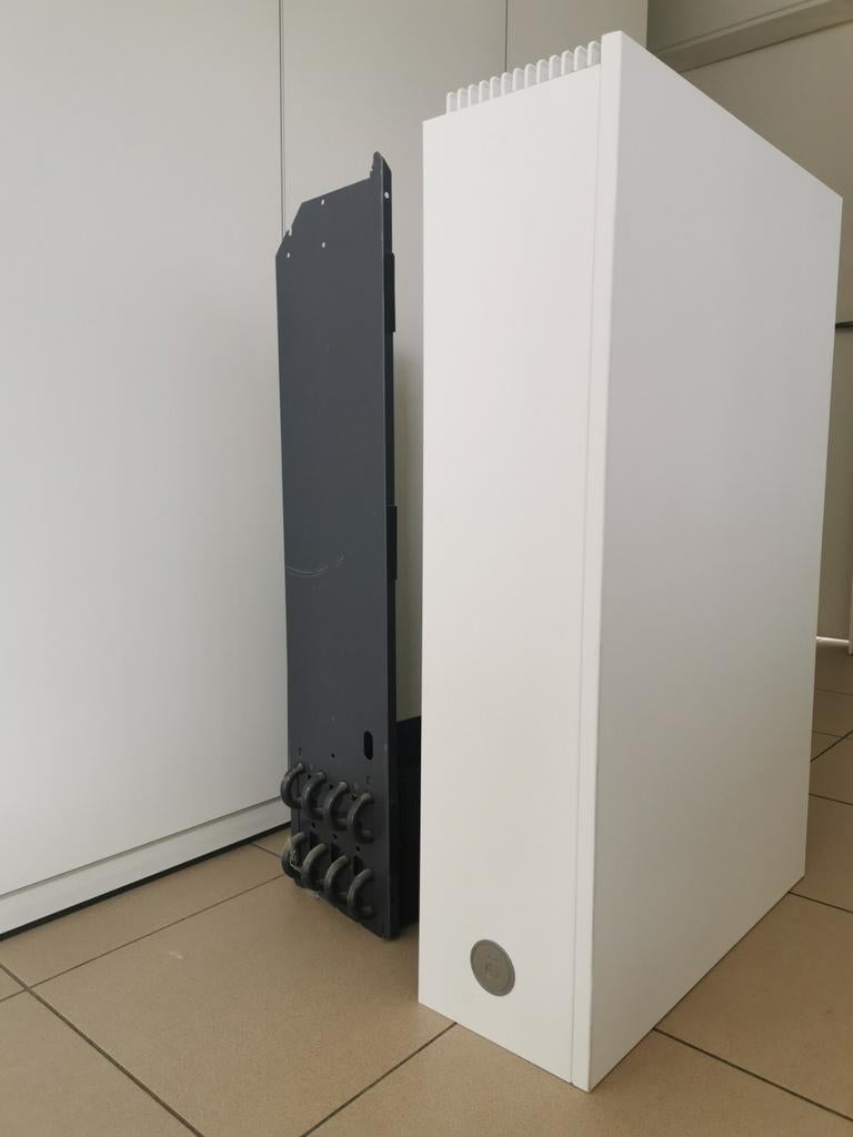 Convector met bekasting, Doe-het-zelf en Bouw, Verwarming en Radiatoren, Ophalen