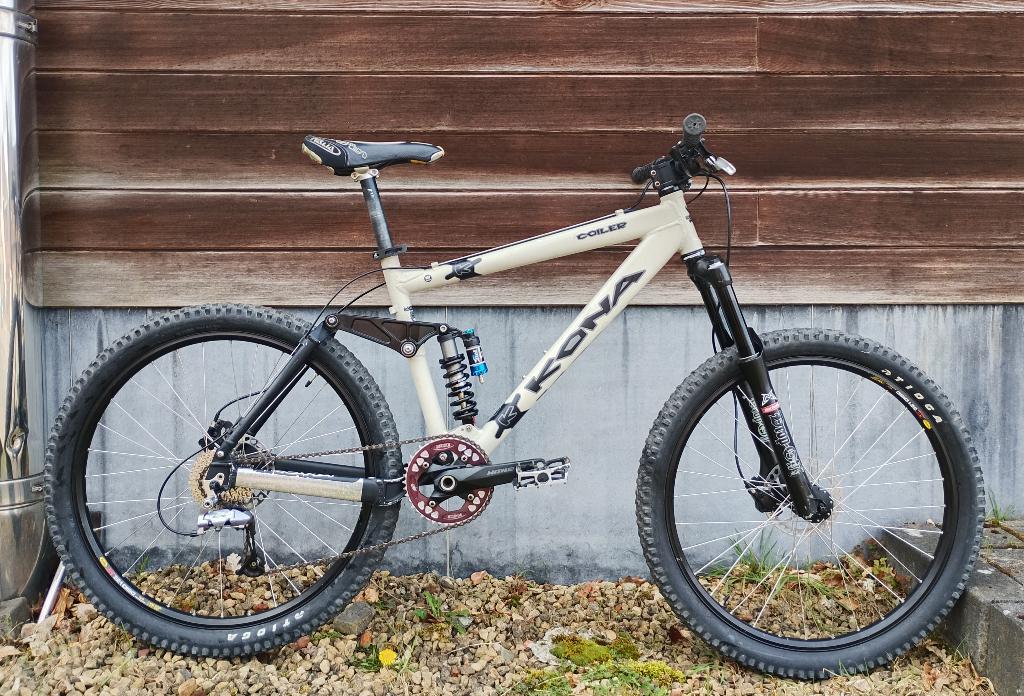 Freeride Downhill Enduro Mountainbike Kona Coiler, Fietsen en Brommers, Fietsen | Heren | Herenfietsen, Gebruikt, Minder dan 49 cm