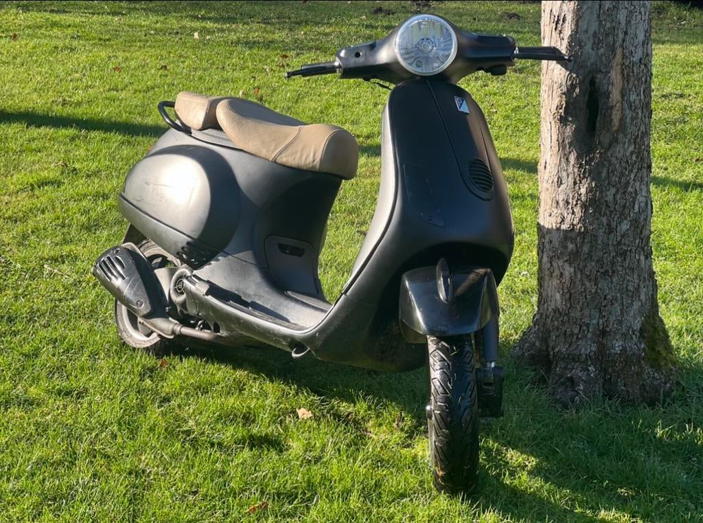 Vespa LX50, Vélos & Vélomoteurs, Scooters | Marques Autre, Enlèvement, Utilisé, Classe A (25 km/h), Essence