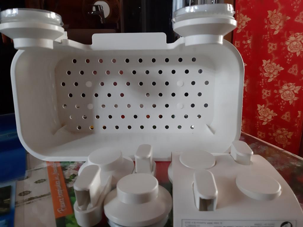 Ikea panier crochets à ventouses basket and suction cup hook, Enlèvement ou Envoi