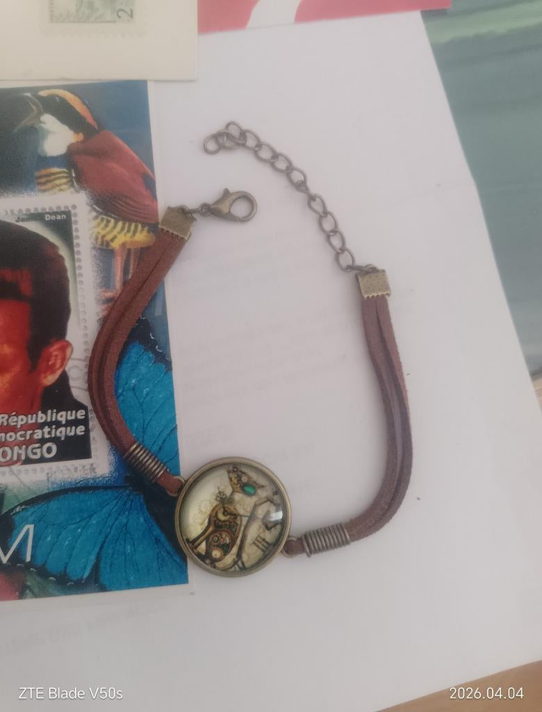 Bracelet en forme de chat, Enlèvement ou Envoi