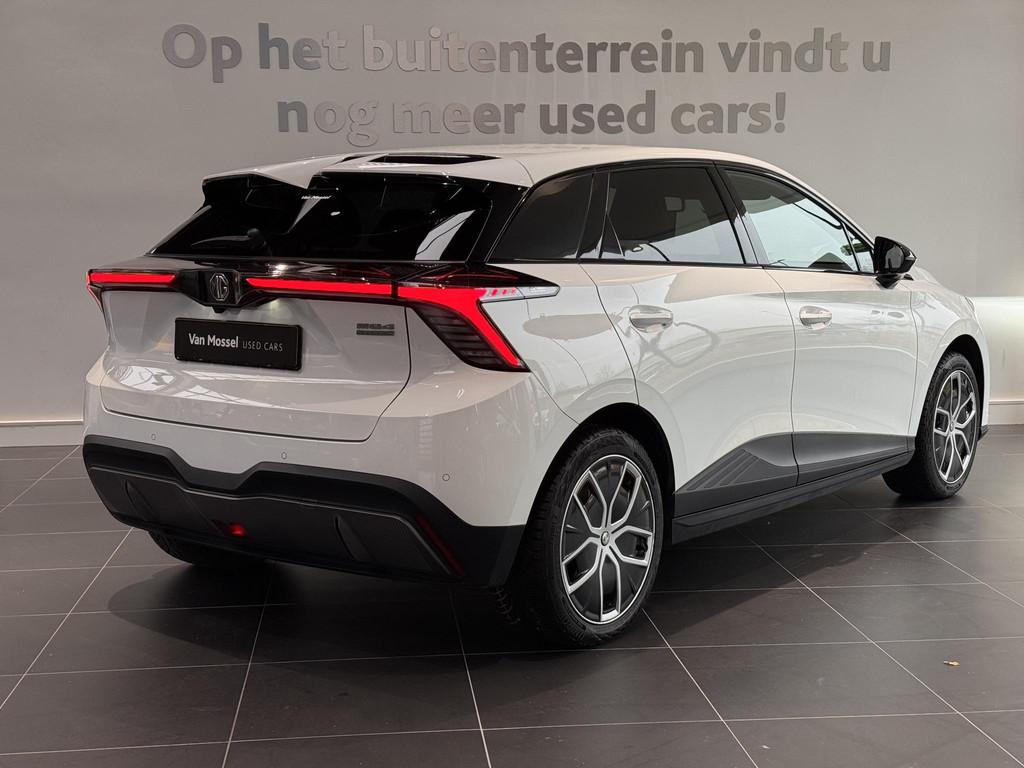 MG MG4 64 kWh Luxury (automatique), Autos, MG, Achat, 5 portes, Automatique, 150 kW