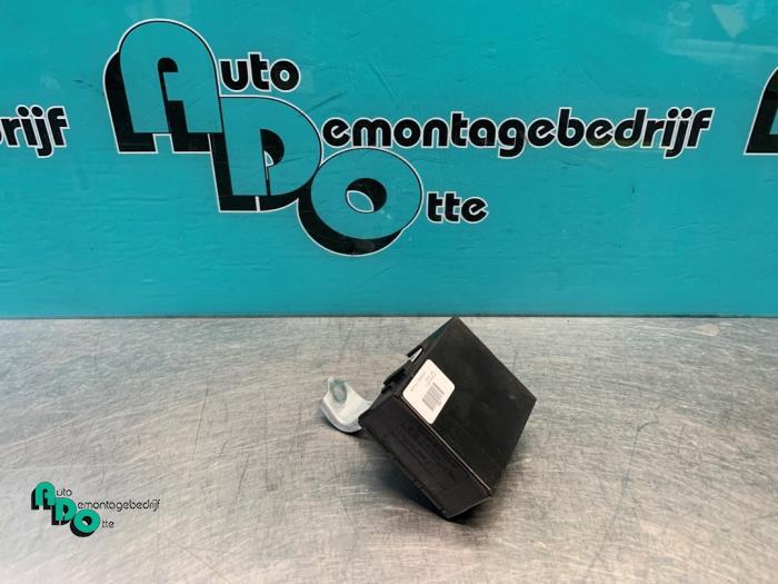 Module verrouillage central des portes d'un Toyota Yaris (Ya, Autos : Pièces & Accessoires, -, 3 mois de garantie, Toyota, Utilisé