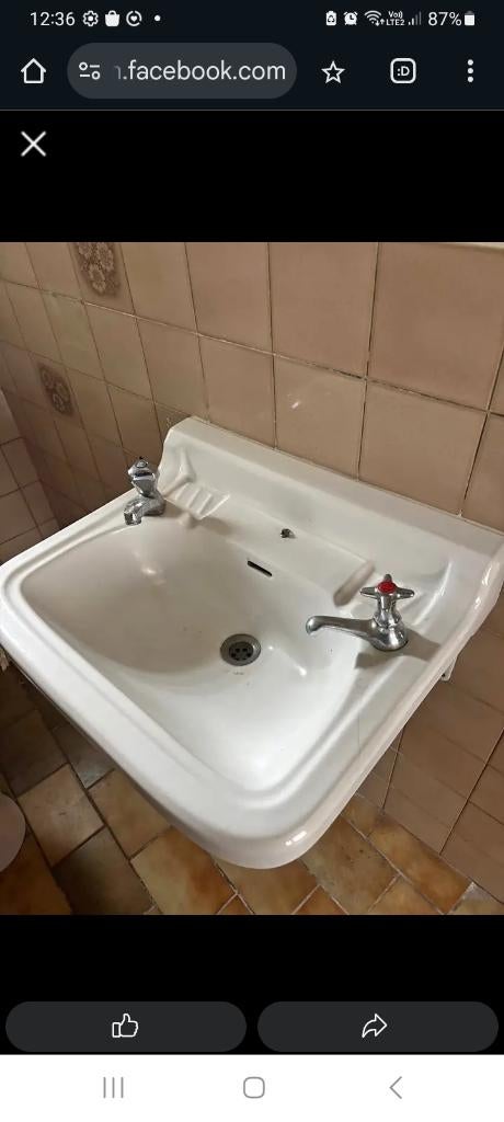 vintage wastafel in de badkamer, Ophalen, Gebruikt, Wasbak of Wastafel