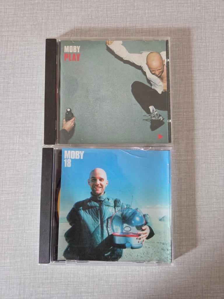 Moby, Ophalen of Verzenden