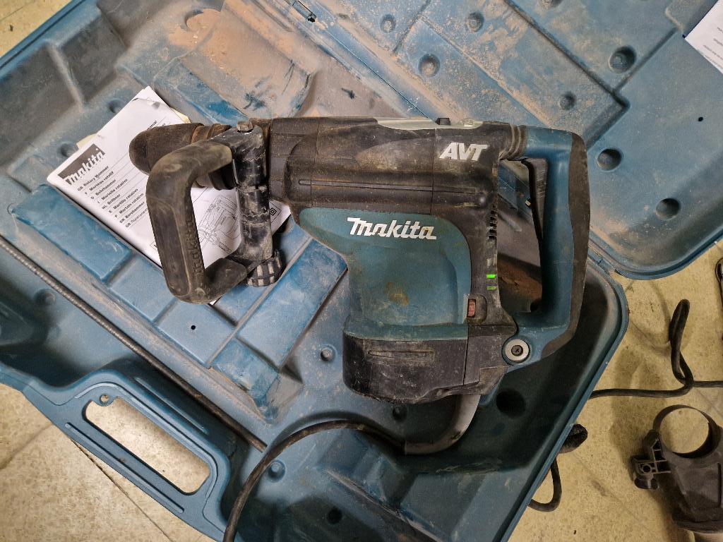 Perceuse et brise-roche Makita SDS Max/Bonne lecture !, Bricolage & Construction, 600 watts ou plus, Enlèvement, Utilisé, Mécanisme de percussion