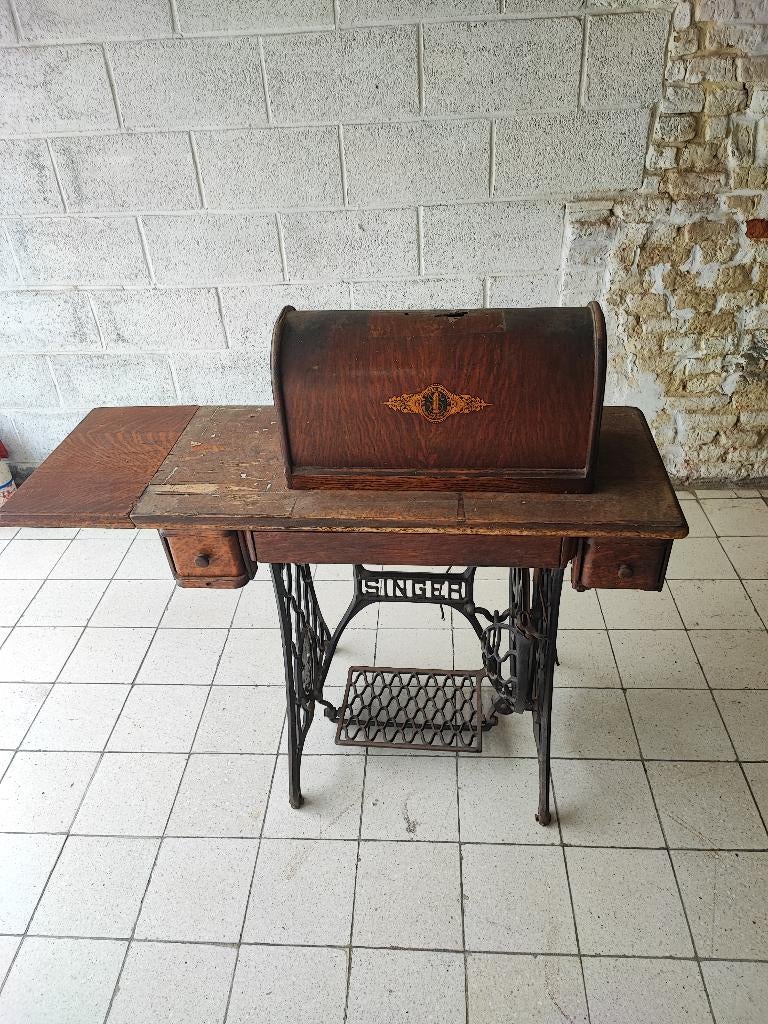 machine a coudre ancienne, Antiquités & Art, Antiquités | Machines à coudre, Enlèvement