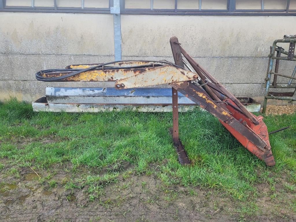 Chargeur Frontal, Enlèvement