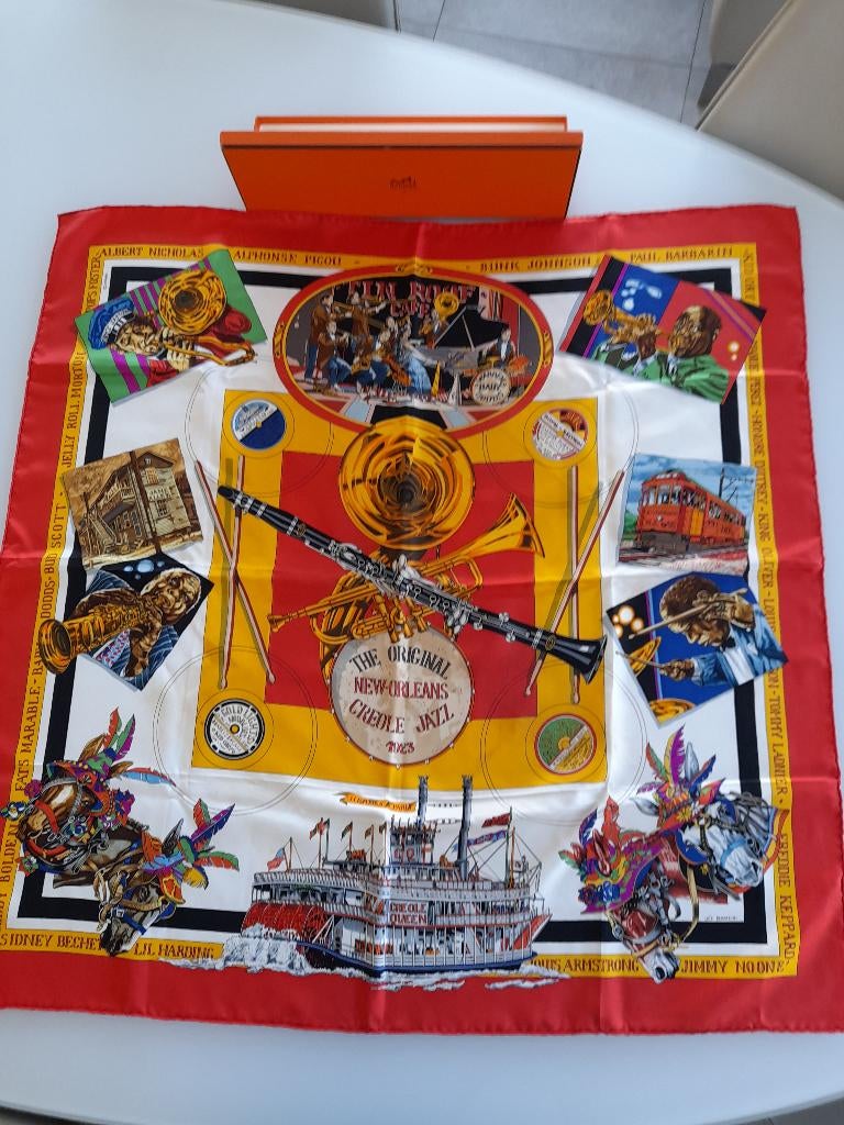 zijden sjaal hermes, Kleding | Dames, Mutsen, Sjaals en Handschoenen, Ophalen of Verzenden, Nieuw, Sjaal