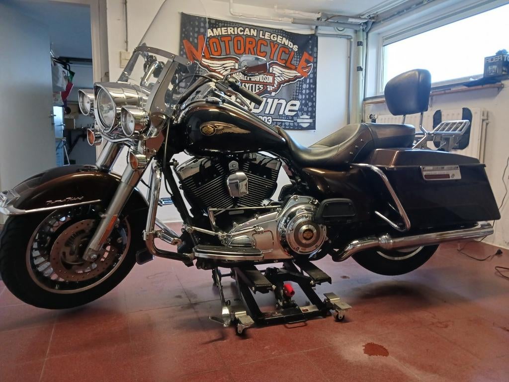 Goed onderhouden harley davidson roadking, Motoren, Motoren | Harley-Davidson, Particulier, ABS