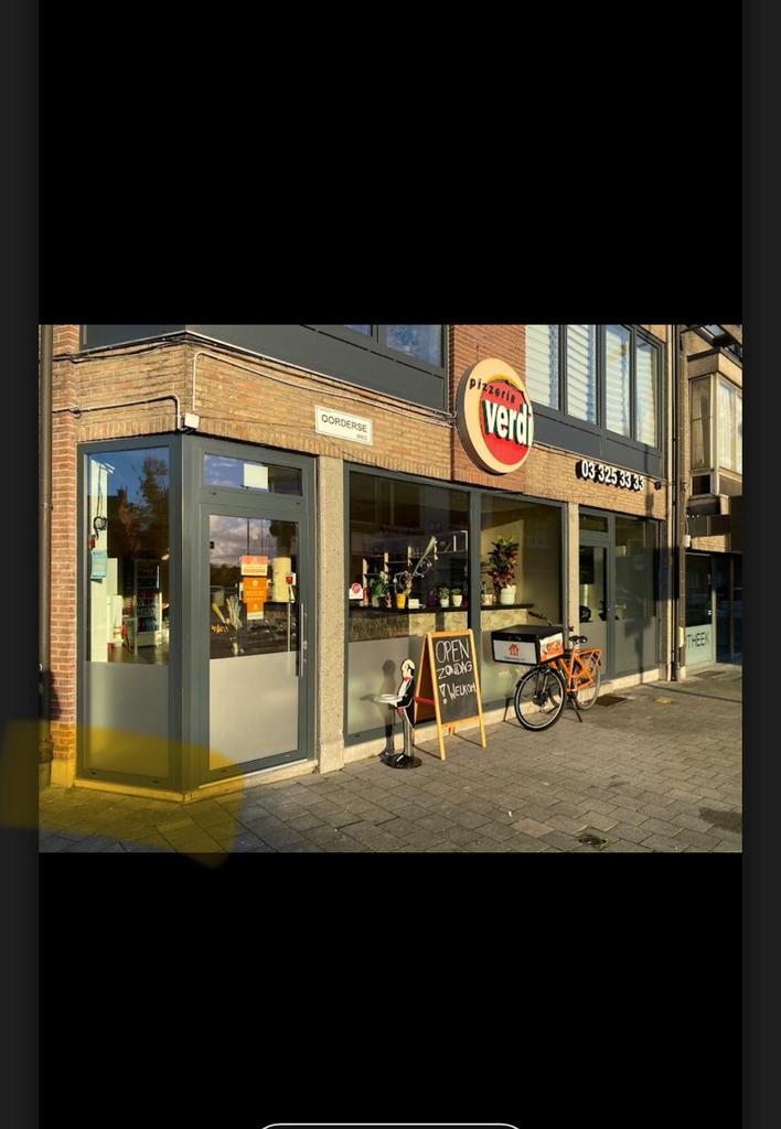 Overnamen pizzaria zaak, Zakelijke goederen, Exploitaties en Overnames