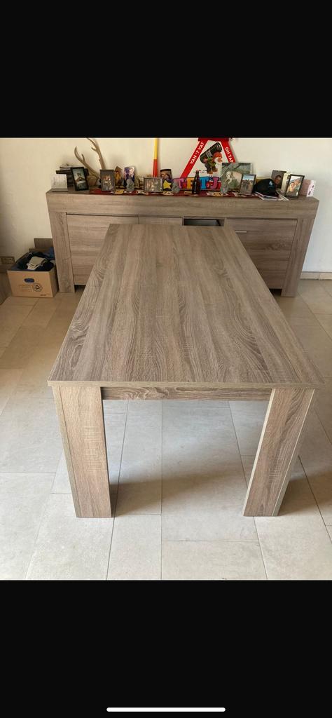 Eetkamer tafel, Ophalen