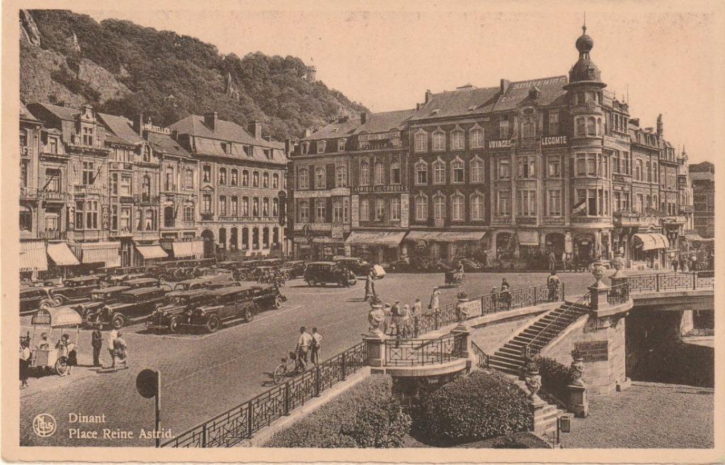 DINANT PLACE REINE ASTRID CPA, Collections, Enlèvement ou Envoi, Non affranchie, Namur