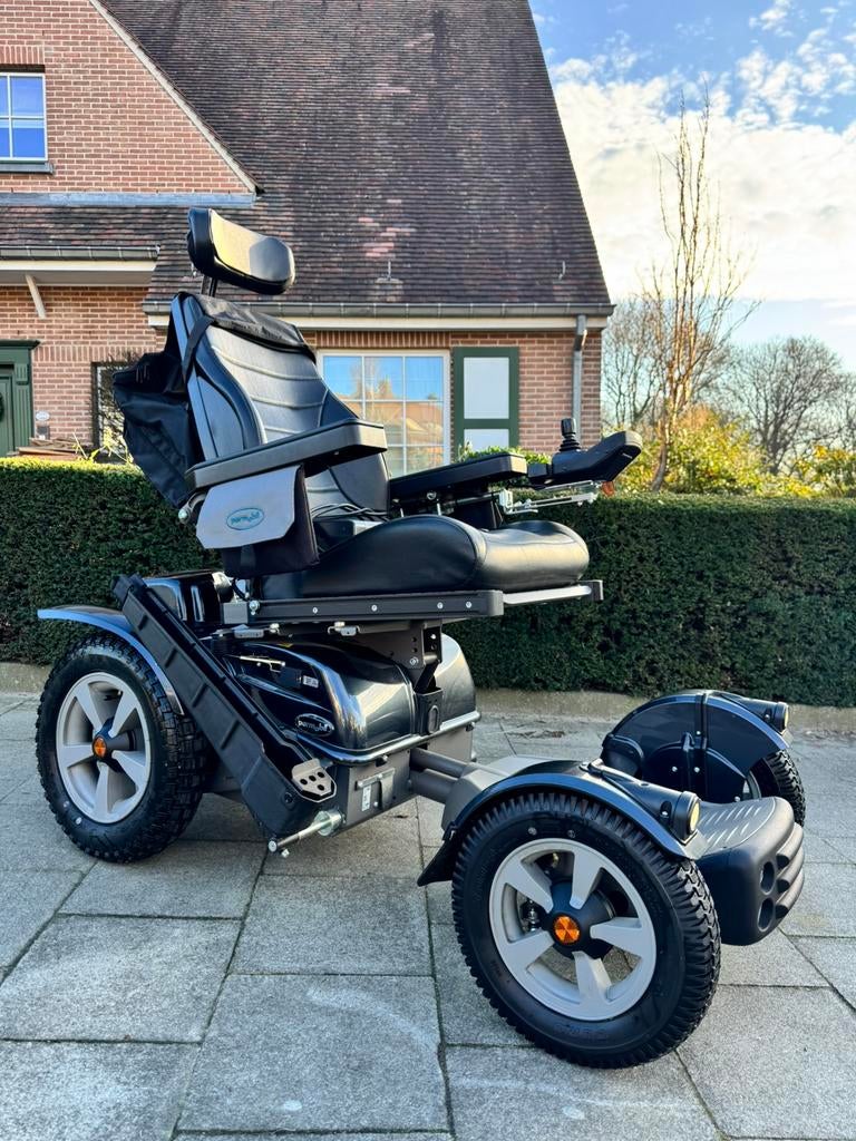 Fauteuil roulant PermobilX850 Chaise électrique tout-terrain, Divers, Chaises roulantes, Enlèvement ou Envoi, Pliant, Comme neuf