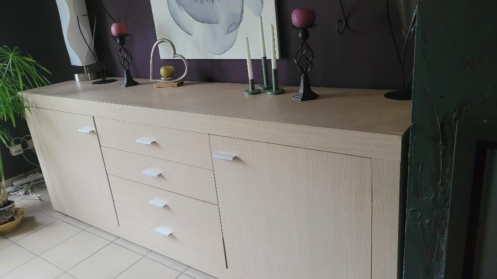 SALLE A MANGER COMPLETE 3 PIECES, Enlèvement