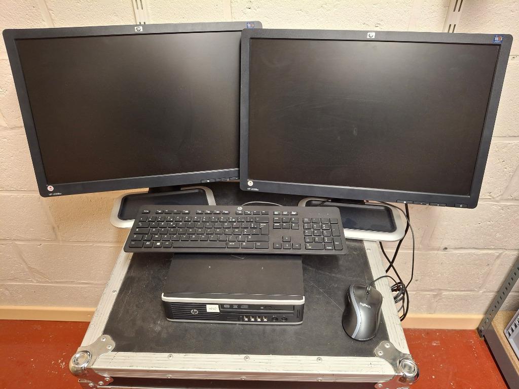 Windows 10-computer + 2 schermen, Ophalen, Packard Bell, Met monitor, SSD