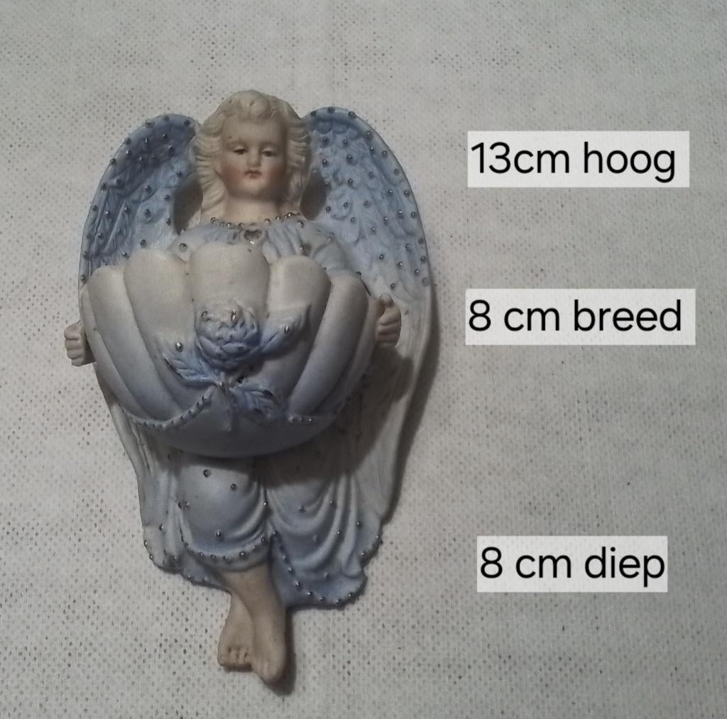 Antiek wijwatervat, biscuit, Verzenden