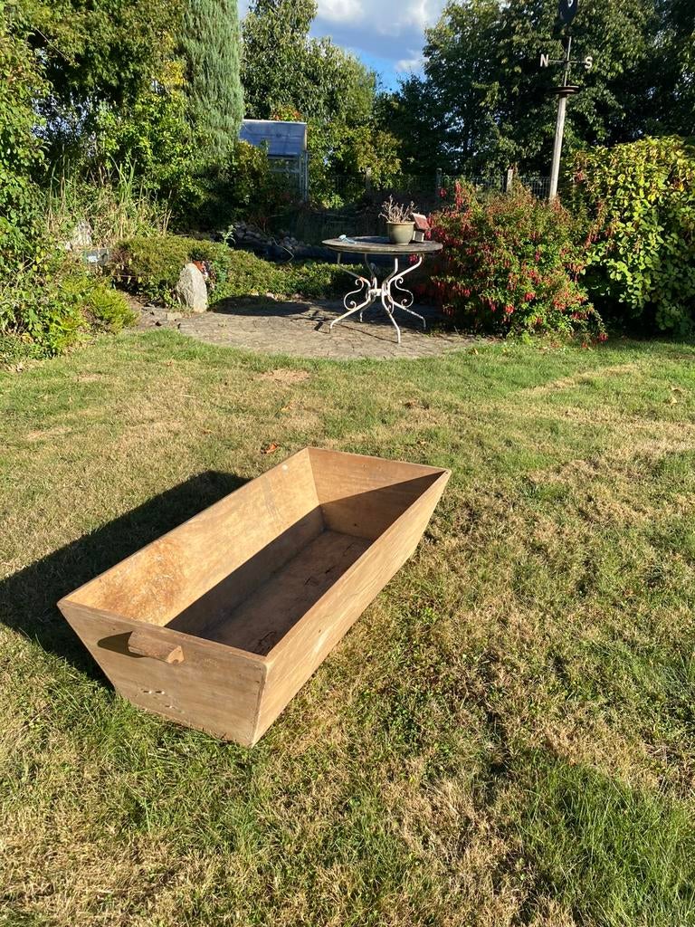 Ancien pétrin en bois, Enlèvement