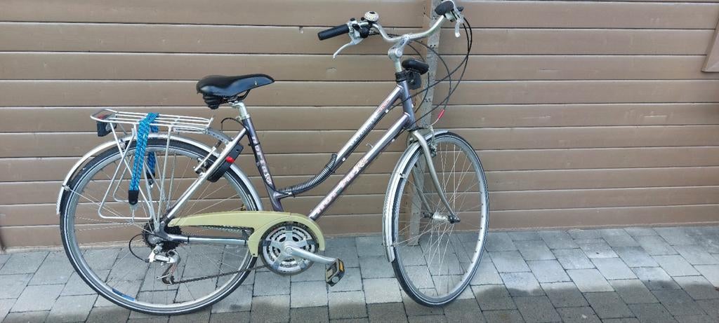 Damesfiets, Fietsen en Brommers, Ophalen