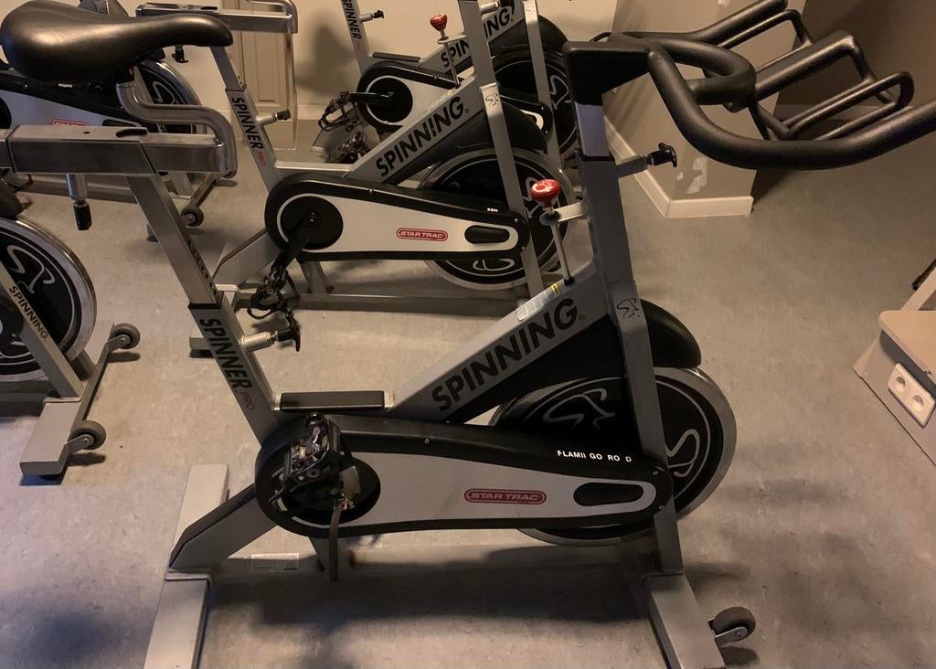 Velo de Spinning professionnel, Enlèvement, Comme neuf, Vélo de spinning