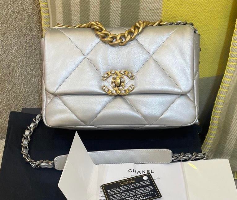 Chanel 19 size 26 kleur mettallic silver  Full set, Ophalen, Zo goed als nieuw