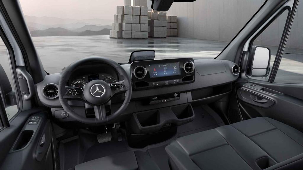 Mercedes-Benz Sprinter 317 CDI GB L2 RWD 9G-TRONIC 3.5T Dode, Auto's, Bestelwagens en Lichte vracht, 4 deurs, Gebruikt, Cruise Control