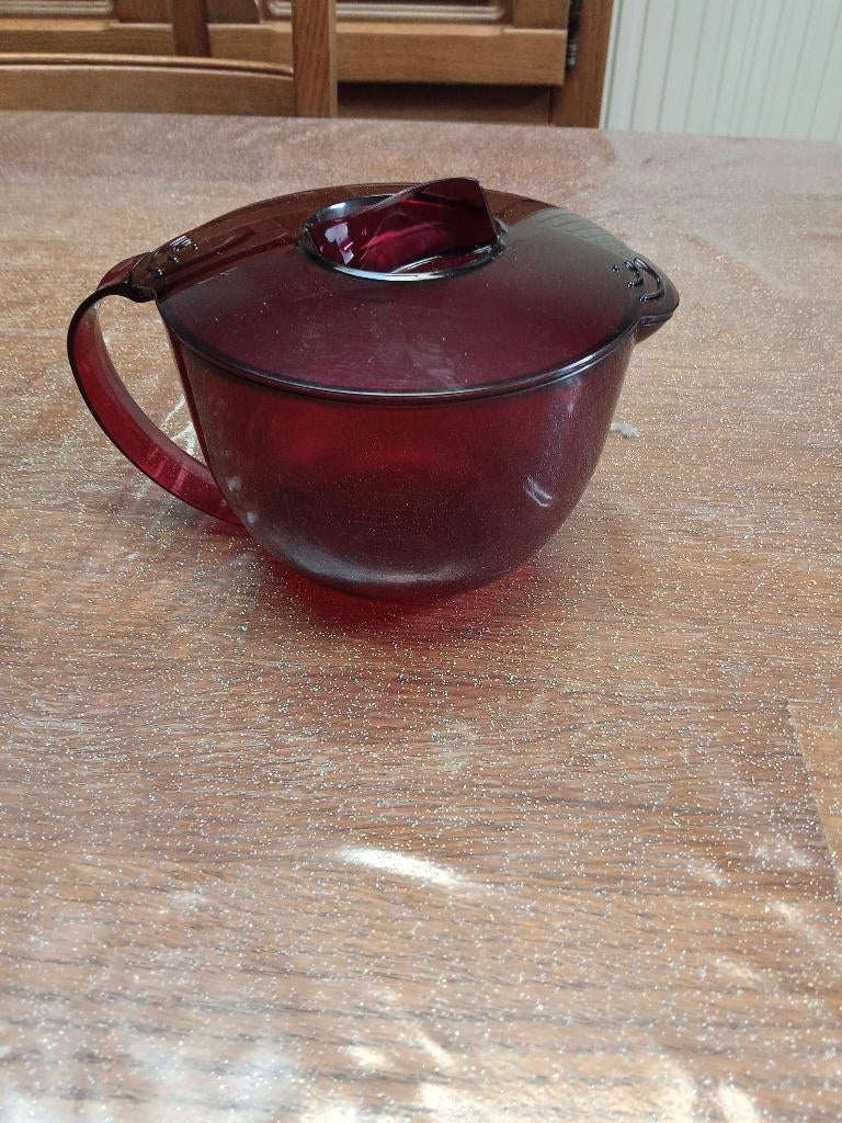 Pichet à sauce / chocolat Tupperware, Huis en Inrichting, Keuken | Tupperware, Zo goed als nieuw, Rood, Ophalen