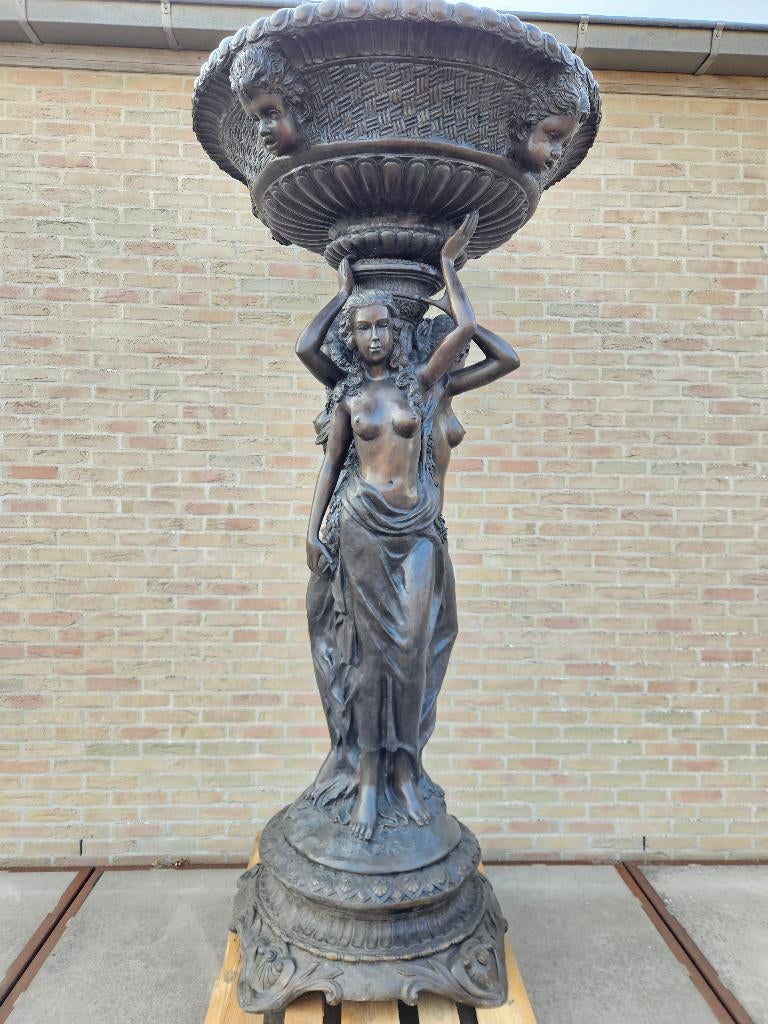BRONZEN UITZONDERLIJK GROTE FONTEIN NOG GROTER IN WERKELIJK!, Tuin en Terras, Waterpartijen en Fonteinen, Nieuw, Fontein, Overige materialen