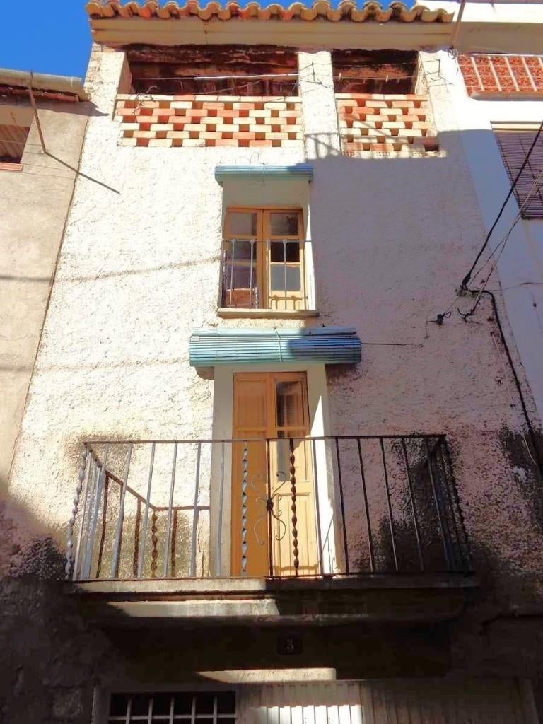 Maison mitoyenne à Maella (Aragon, Espagne) - 1109, Immo, Étranger, Village, 6 pièces, Maison d'habitation, 116 m²