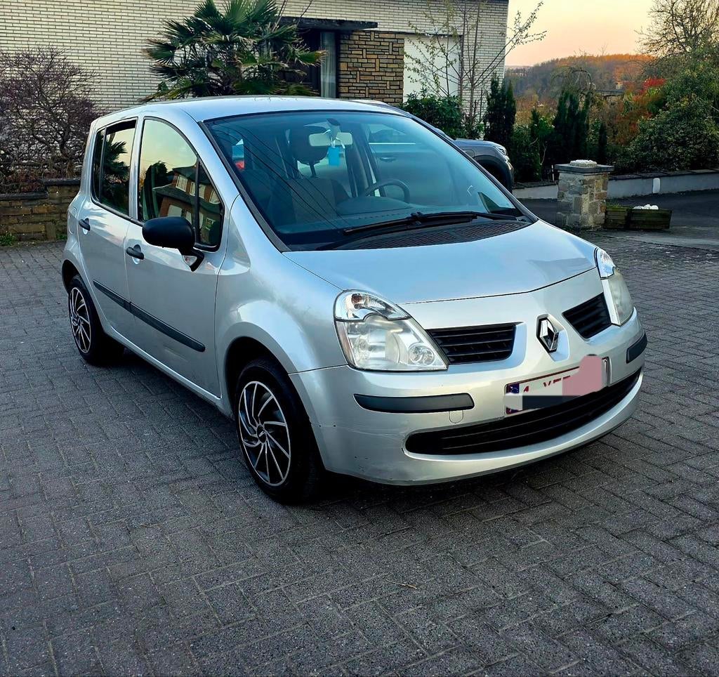 Renault Modus 1.5 dCi – Euro 4 – Entretien complet, Auto's, Renault, Zwart, 5 deurs, Particulier, Euro 4