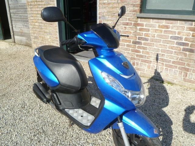 peugeot kisbee klasse B, Fietsen en Brommers, Scooters | Peugeot, Ophalen, Overige modellen, 49 cc, Benzine