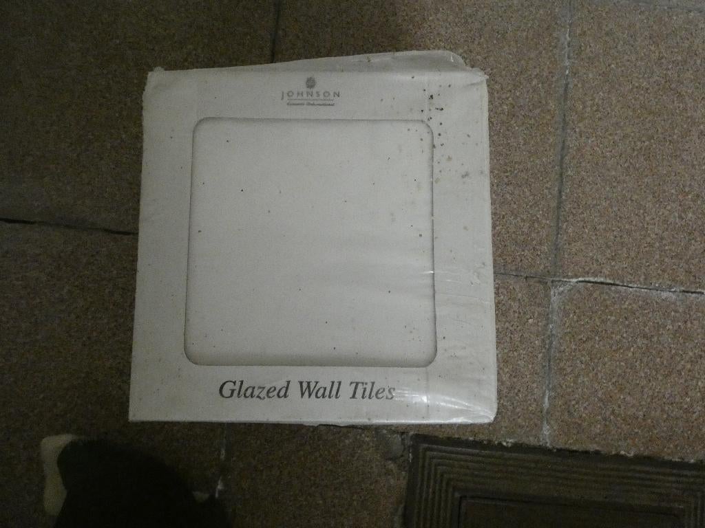 Johnson gloss white 25p.  carrelages 197X197X6,5, Bricolage & Construction, Enlèvement, Neuf