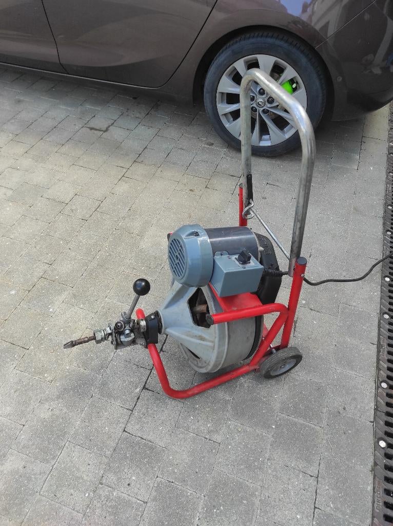 Dégorgeoir RIDGID 400 T2, Bricolage & Construction, Enlèvement, Comme neuf, Machine de nettoyage à brosse