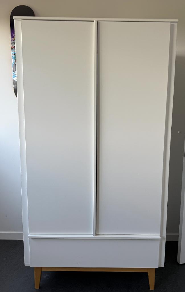 kinderkast TROLL - commode, Ophalen, Zo goed als nieuw, Commode