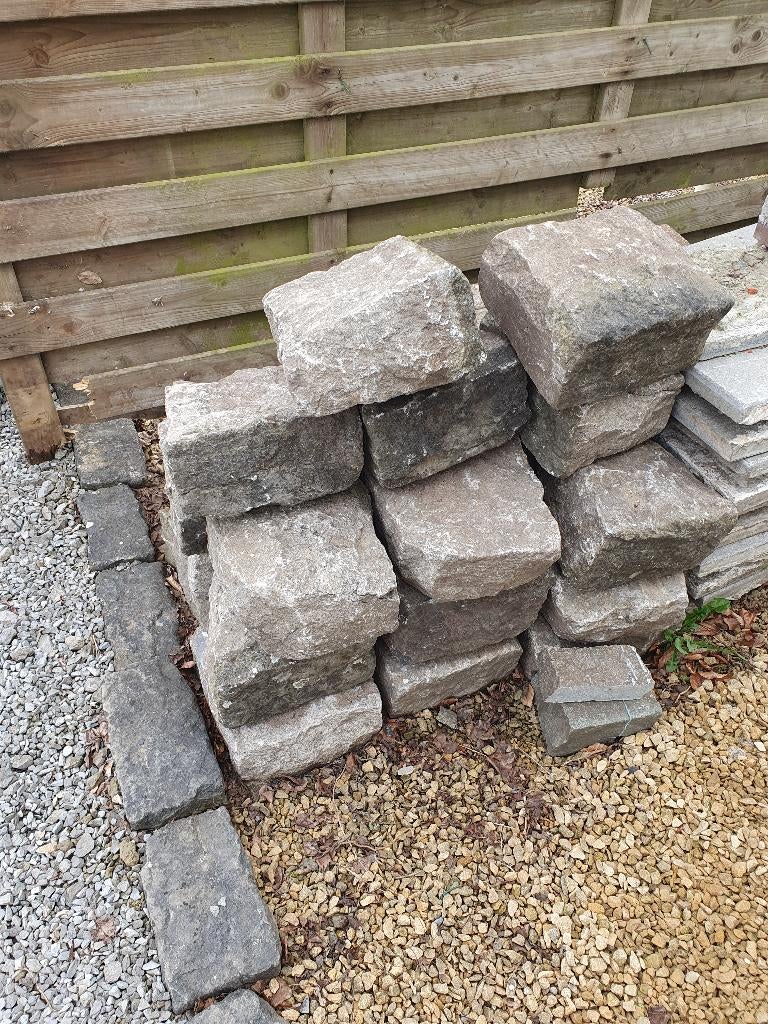 Natuurstenen (Belgische blauwsteen) borduurs (ong. 30*15*30), Tuin en Terras, Bielzen en Borduren, Ophalen, Gebruikt, 25 tot 50 cm