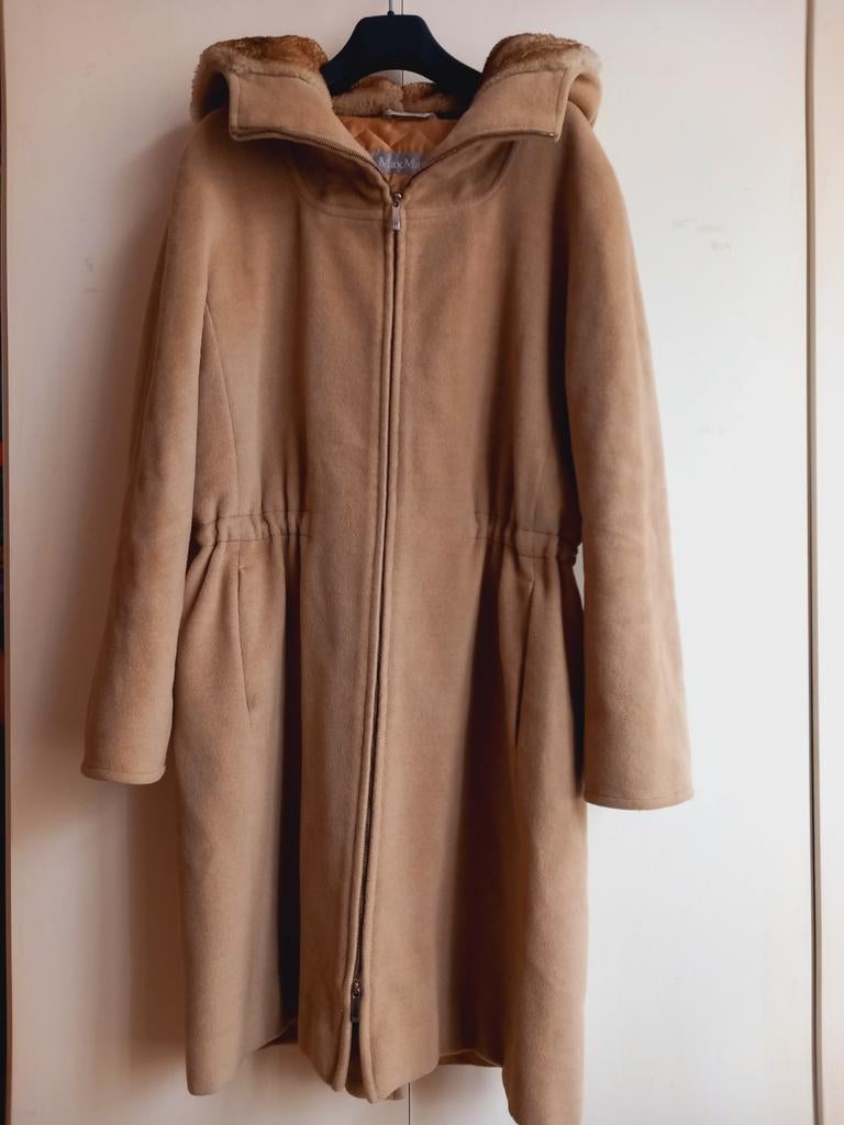 Max Mara mantel maat 38, Kleding | Dames, Jassen | Winter, Gedragen, Maat 38/40 (M), Beige, Ophalen of Verzenden