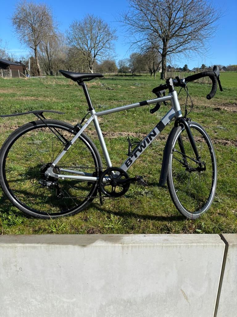 BTWIN RC 100 (M) koers/gravel fiets, Fietsen en Brommers, Minder dan 10 versnellingen, Gebruikt, Heren, Aluminium