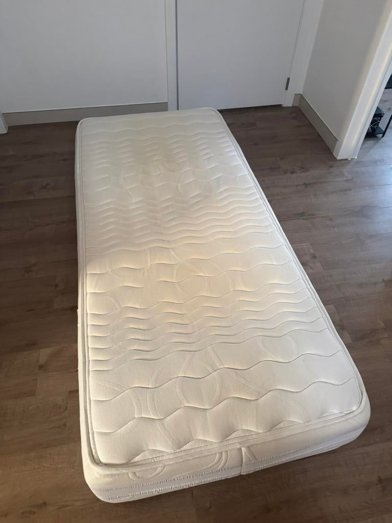 ️ 1-persoons matras – goede staat – direct beschikbaar, Enlèvement, Comme neuf, 200 cm, Matelas